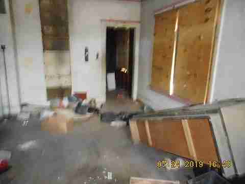 6045 Larkins (17)_m.jpg